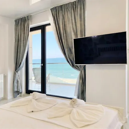 Mamaia Nord Sa Apartment *